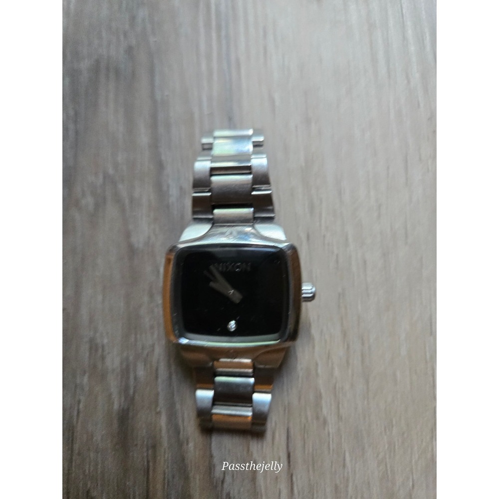 Nixon The Small Player Watch Womens Black Dial Square Bracelet Y2K Techwear